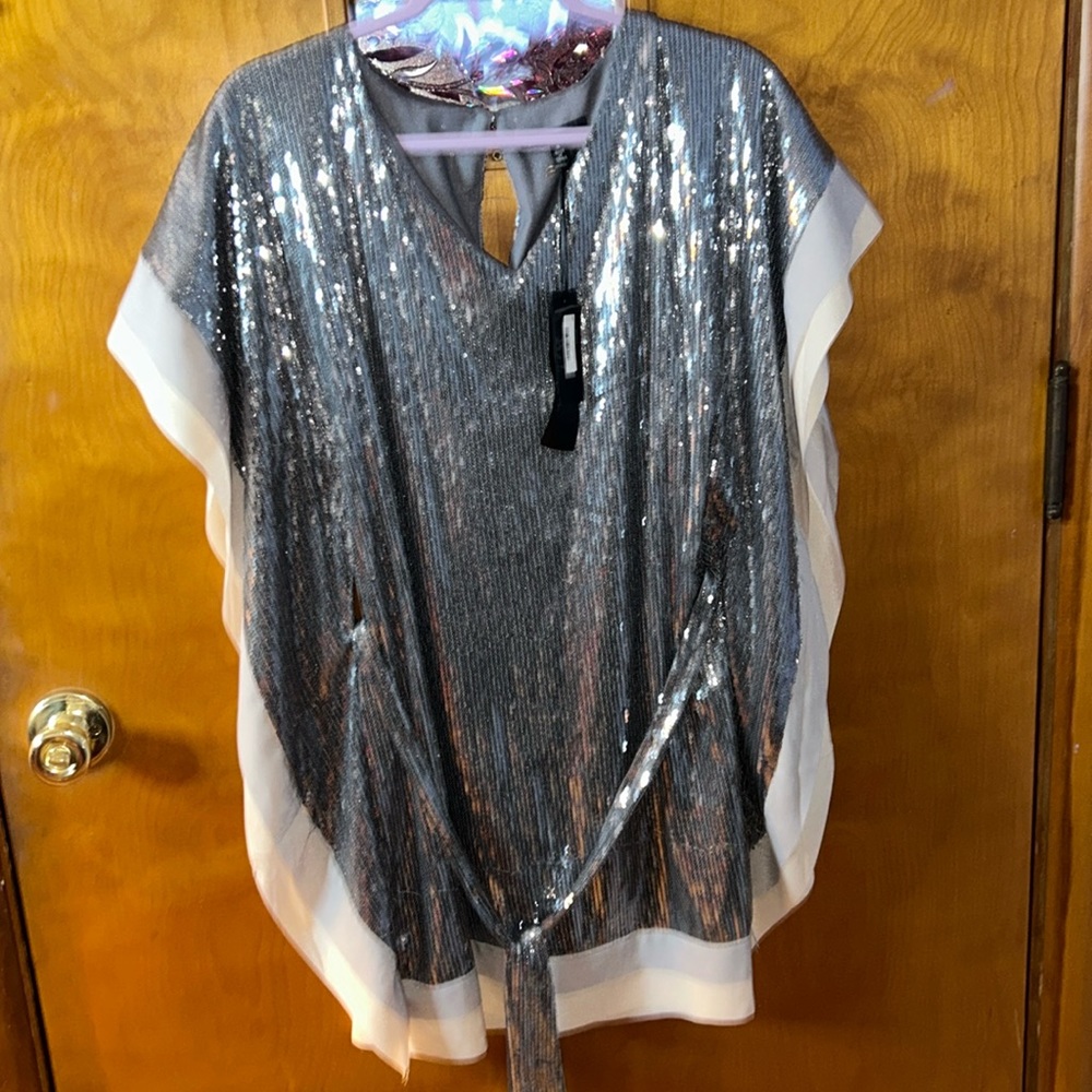 NWT C. Lucy Silver Sequin Kimono